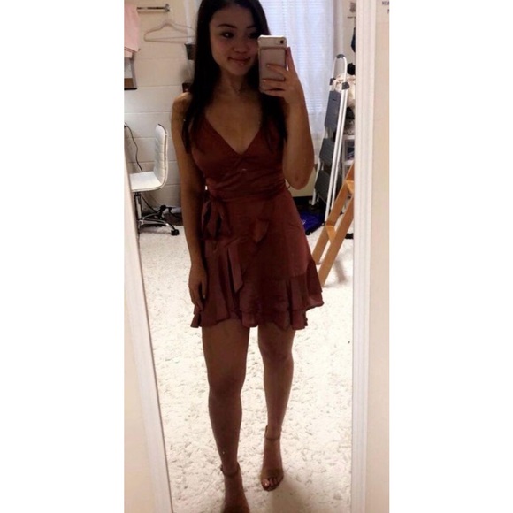 Princess Polly Dusty Pink Silk Dress - Picture 2 of 3